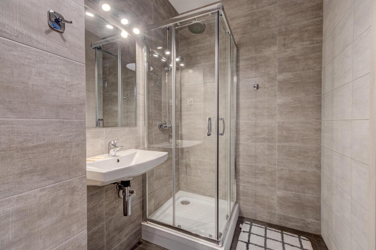 שצ'צ'ין Prestige Aparthotel Centrum Nautica מראה חיצוני תמונה